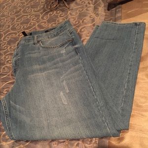 Jones New York Distressed Jeans